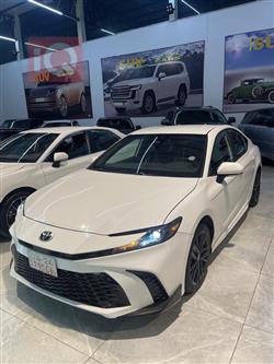 تۆیۆتا کامری